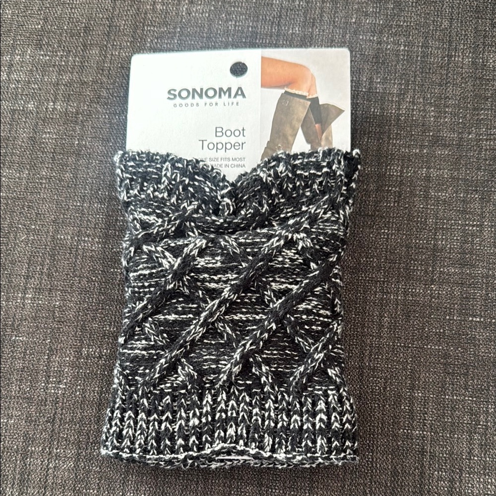 Sonoma Boot Topper Black and White NWT